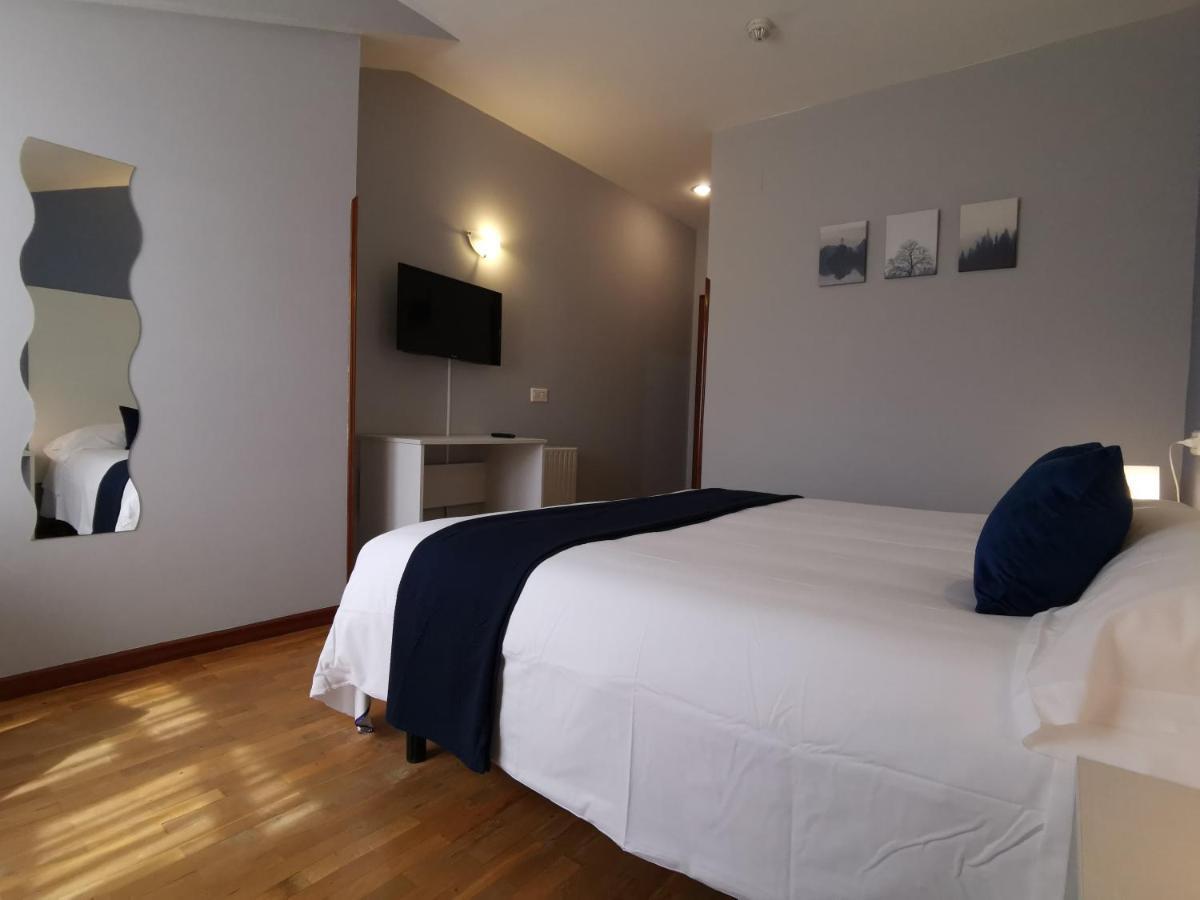 Hotel El Trasgu Soto De Cangas Extérieur photo