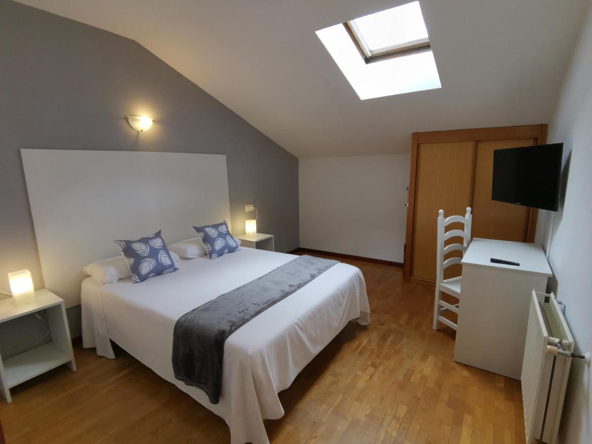 Hotel El Trasgu Soto De Cangas Extérieur photo