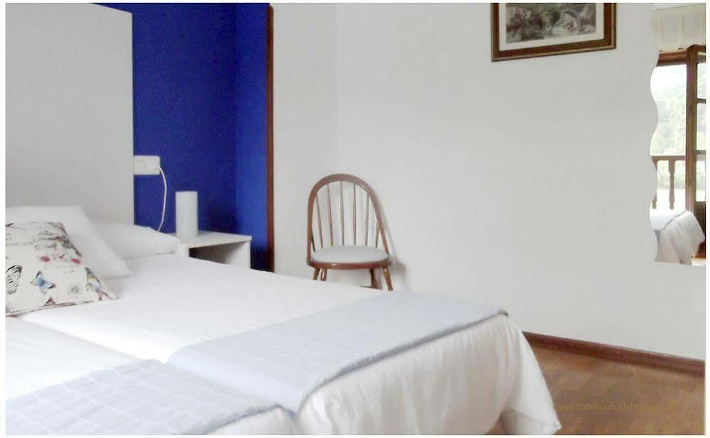Hotel El Trasgu Soto De Cangas Extérieur photo