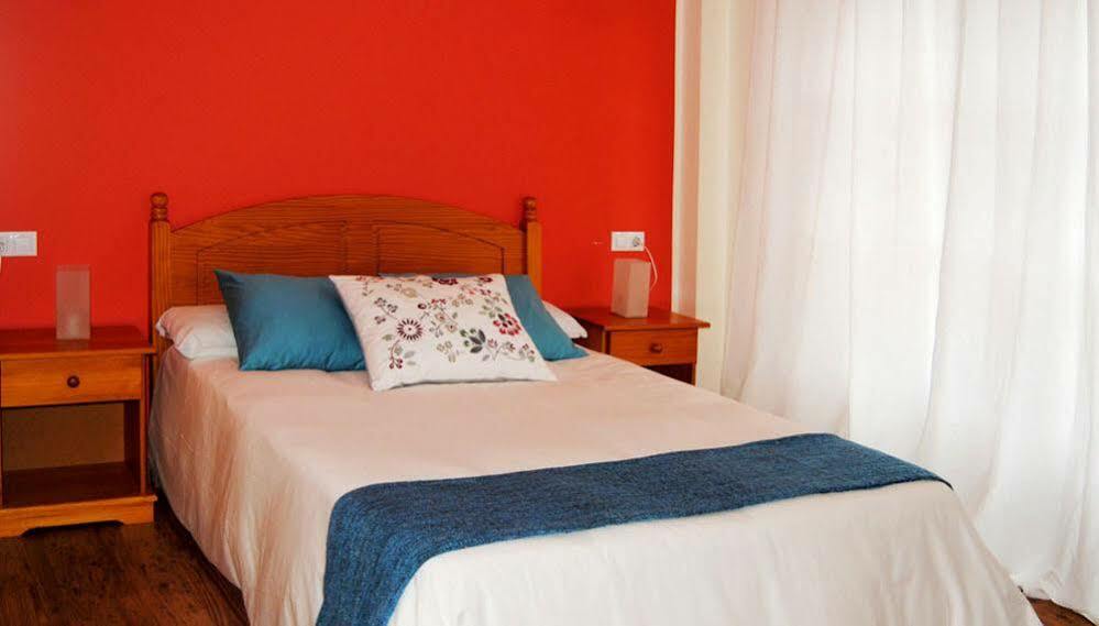 Hotel El Trasgu Soto De Cangas Extérieur photo