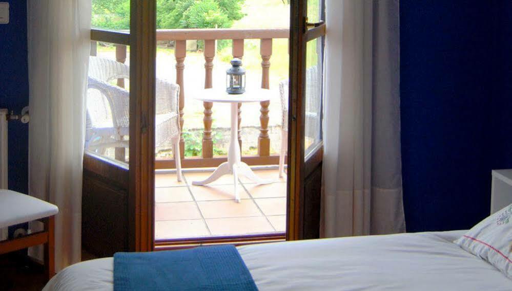 Hotel El Trasgu Soto De Cangas Extérieur photo