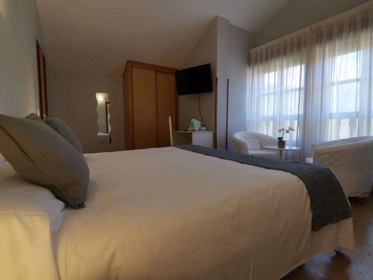 Hotel El Trasgu Soto De Cangas Extérieur photo